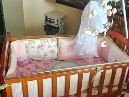 BABYHUG  Lonia Wooden Cradle For Discount