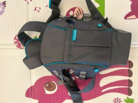 INFANTINO Swift Classic Carrier with Pocket, Adjustable Padded Back Strap with Head Support, 2 Ways to Carry, Can Carry (3.17-11.7 Kgs), Grey Online Sale