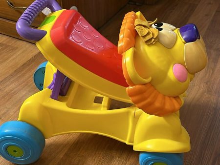 FISHER PRICE Stride To Ride Lion Hot on Sale