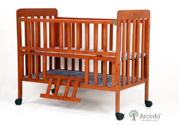 ARCEDO Florence Wooden Baby Cot With Mosquitoes net, Dimensions: H82.5×W59.6×L102.8 cm Fashion