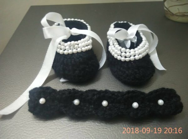 Baby Booties and headband set Fashion