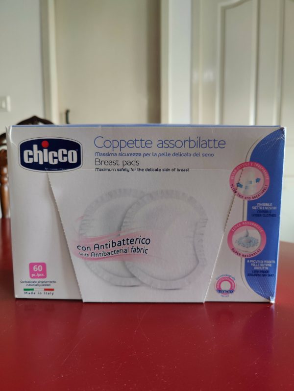 CHICCO Breast Pads (Pack of 39) For Sale