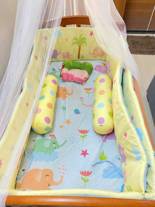 BABYHUG Lonia Cradle with Mosquito Net and Mattress Along with Bedding Set Online