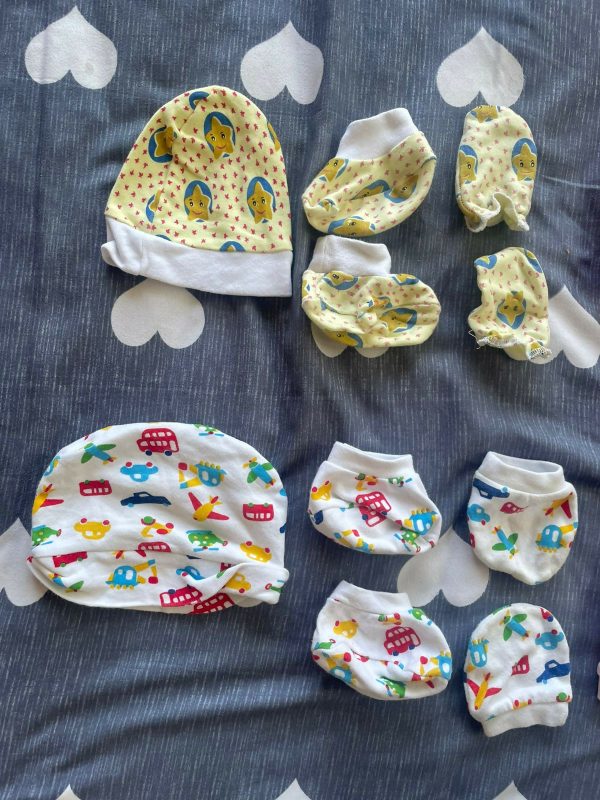 Baby Cap, Mittens And Booties - Set of 02 New Born Fashion