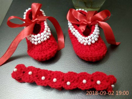 Baby Booties and headband set Fashion